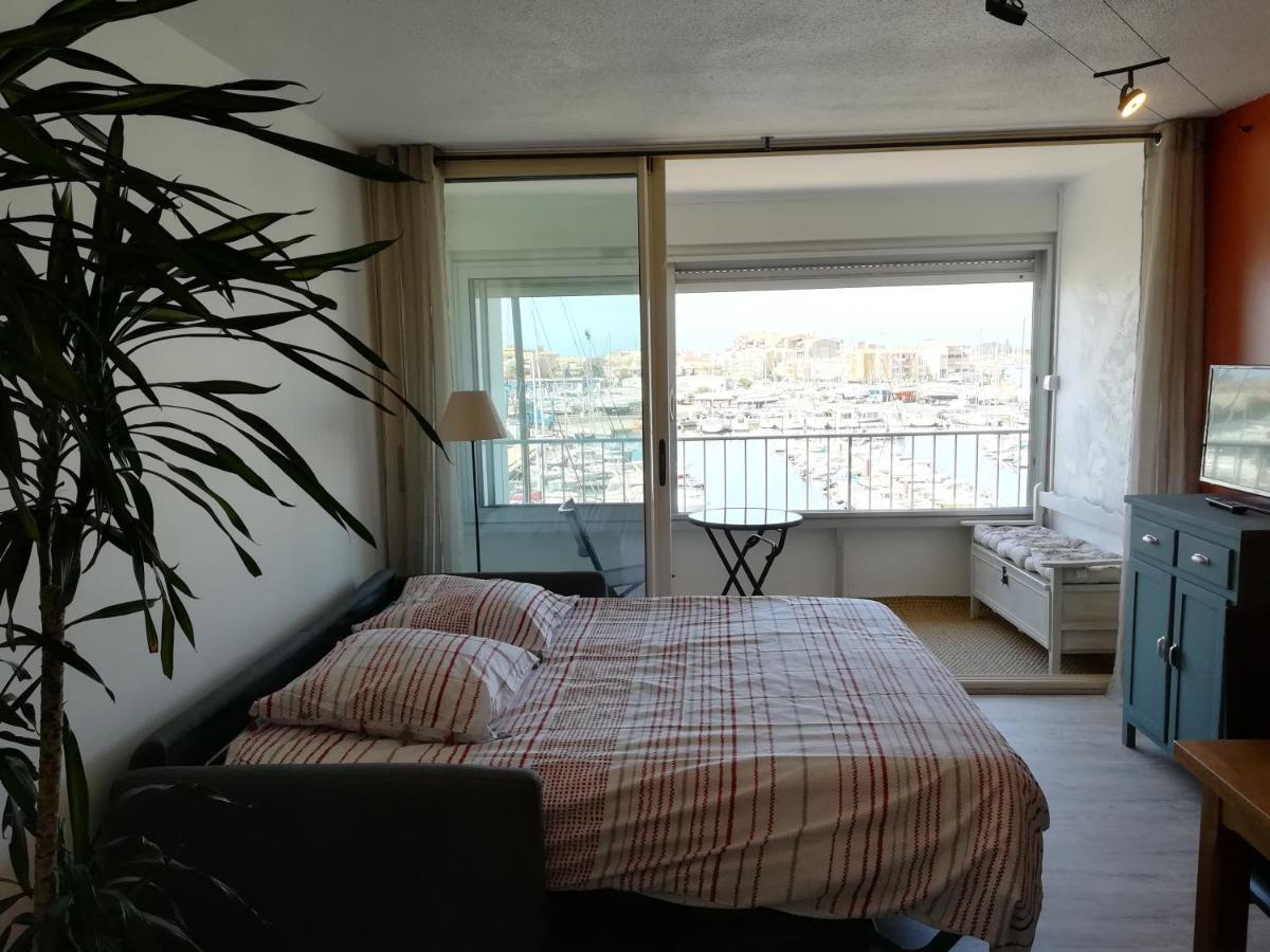 Studio cabine VUE PORT avec piscine, parc, boulodrome et parking privé Agde Exterior foto